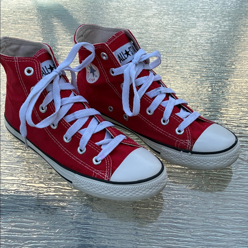 Converse Chuck Taylor Red High Top Sneakers Unisex Women's 8